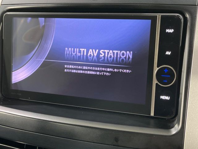 TOYOTA NOAH 2013 Image 31