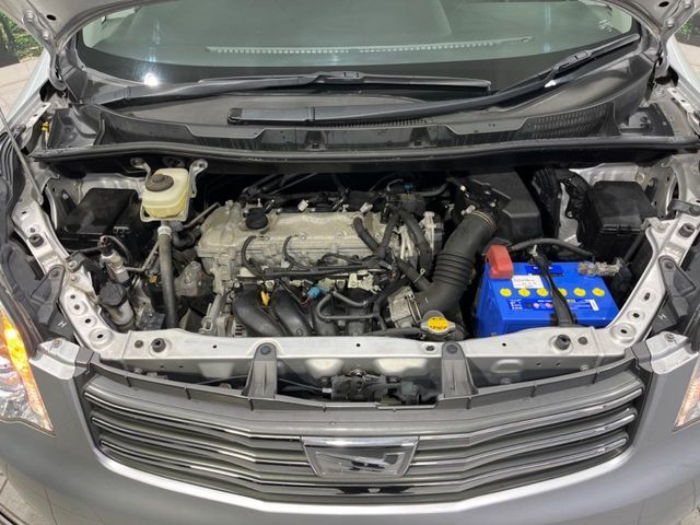 TOYOTA NOAH 2013 Image 31