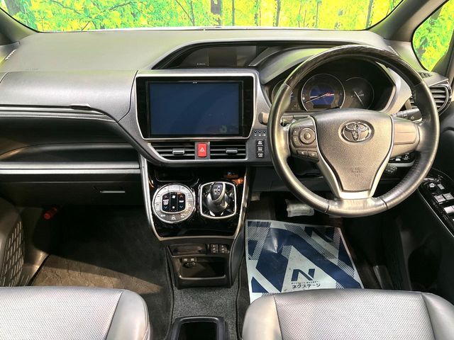 TOYOTA ESQUIRE HYBRID 2019 Image 31