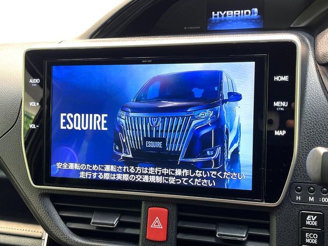 TOYOTA ESQUIRE HYBRID 2019 Image 31