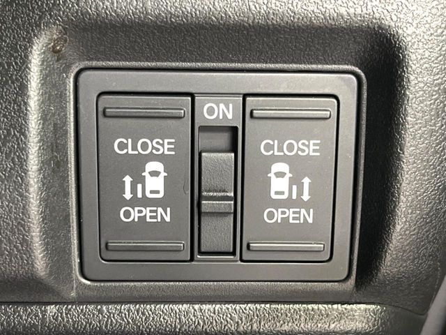 HONDA N BOX CUSTOM 2024 Image 31