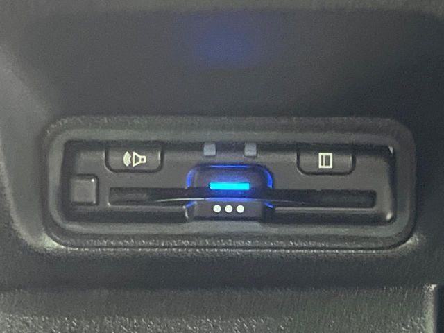 HONDA N BOX CUSTOM 2024 Image 31