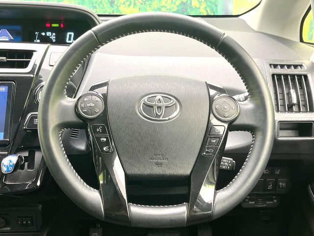 TOYOTA PRIUS ALPHA 2019 Image 31