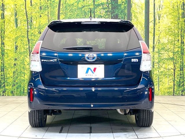 TOYOTA PRIUS ALPHA 2019 Image 31