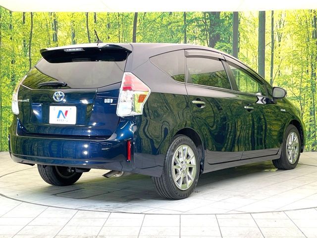 TOYOTA PRIUS ALPHA 2019 Image 31
