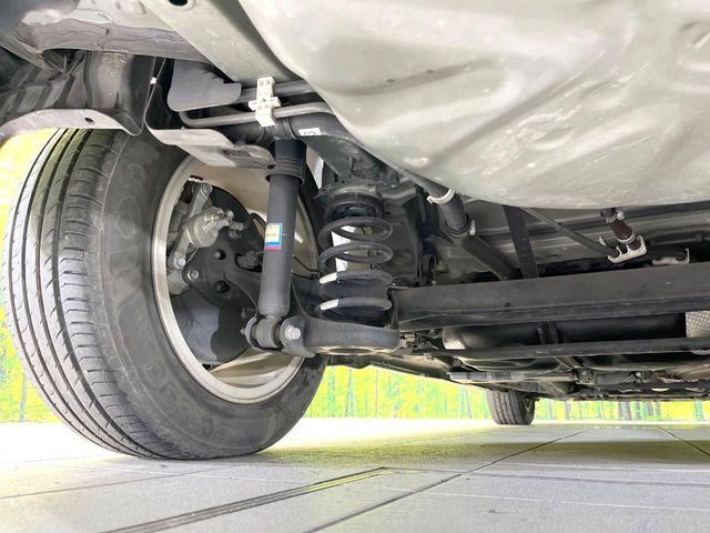 TOYOTA PRIUS ALPHA 2019 Image 31