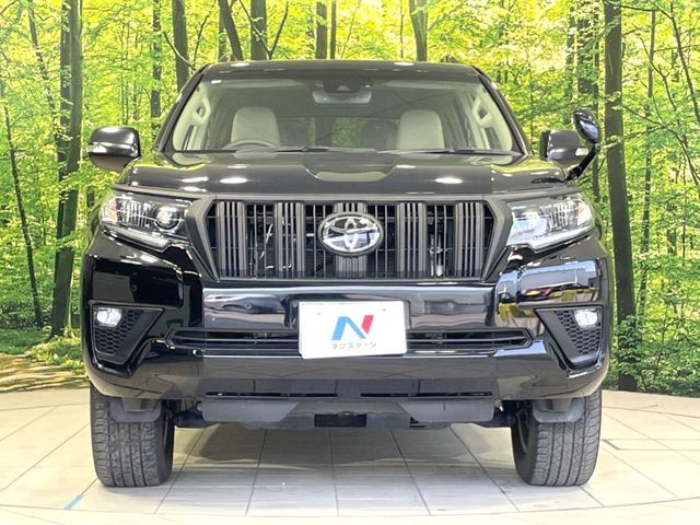 TOYOTA LANDCRUISER PRADO 2023 Image 31