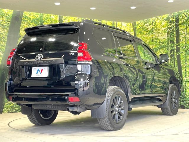 TOYOTA LANDCRUISER PRADO 2023 Image 31