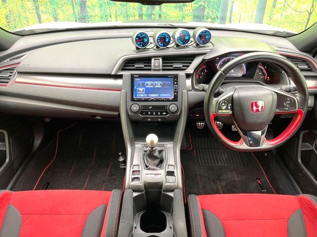 HONDA CIVIC HATCHBACK 2019 Image 31