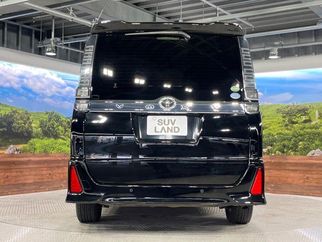 TOYOTA VOXY 2019 Image 31