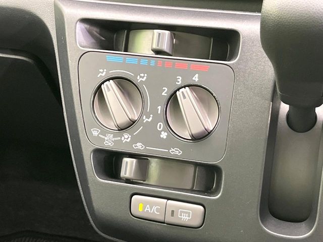 DAIHATSU MIRA E:S 4WD 2017 Image 31