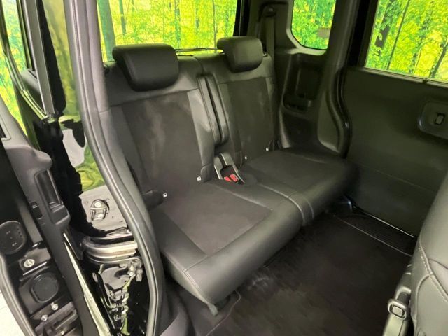 HONDA N BOX CUSTOM 2023 Image 31