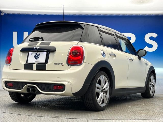 BMW MINI COOPER S 5D 2016 Image 31