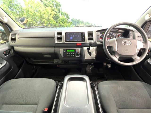 TOYOTA REGIUSACE VAN 2WD 2020 Image 31