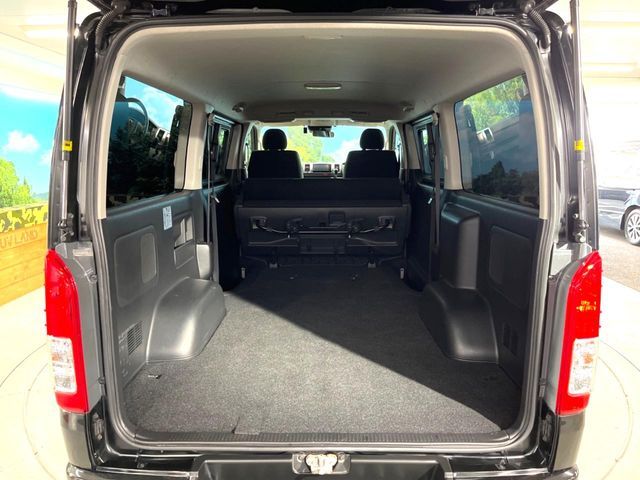 TOYOTA REGIUSACE VAN 2WD 2020 Image 31