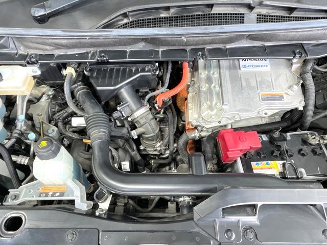 NISSAN SERENA  WG 2018 Image 31