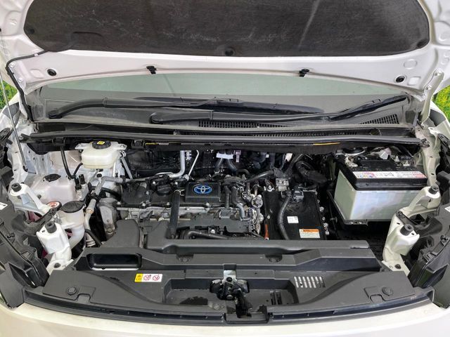 TOYOTA VOXY HYBRID 2024 Image 31