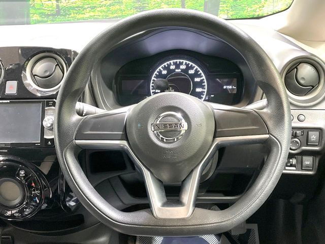 NISSAN NOTE 2016 Image 31