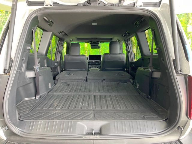 TOYOTA LANDCRUISER 250 2025 Image 31