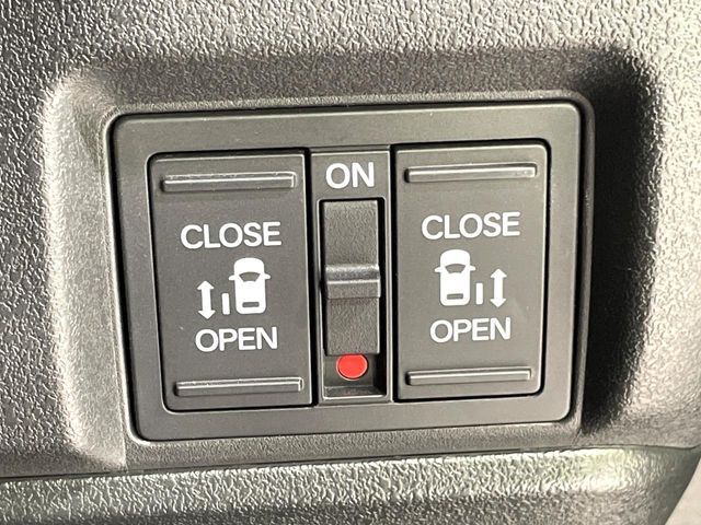 HONDA N BOX CUSTOM 2024 Image 31