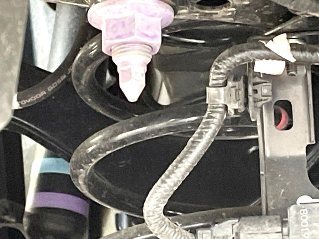 TOYOTA PRIUS PHV 2024 Image 31