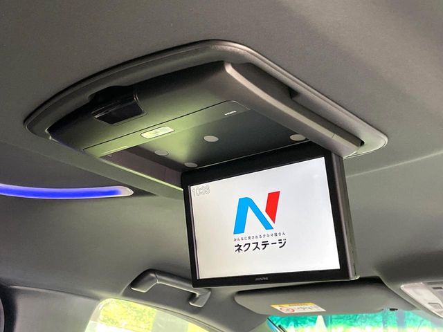 TOYOTA VELLFIRE 2017 Image 31