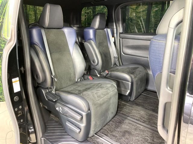 TOYOTA VELLFIRE 2017 Image 31