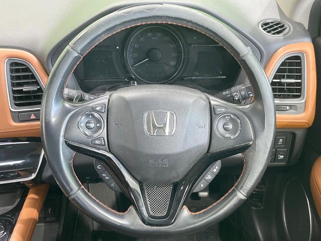 HONDA VEZEL HYBRID 2017 Image 31