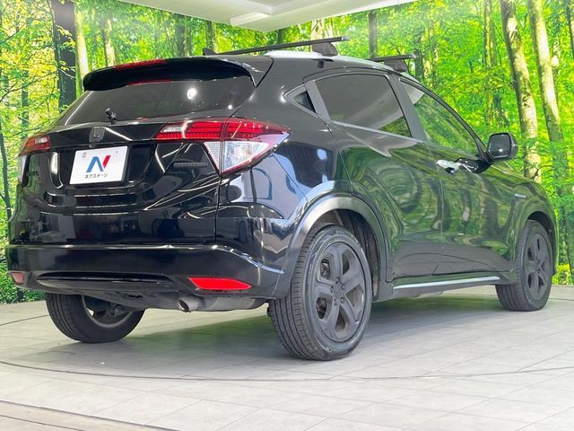 HONDA VEZEL HYBRID 2017 Image 31