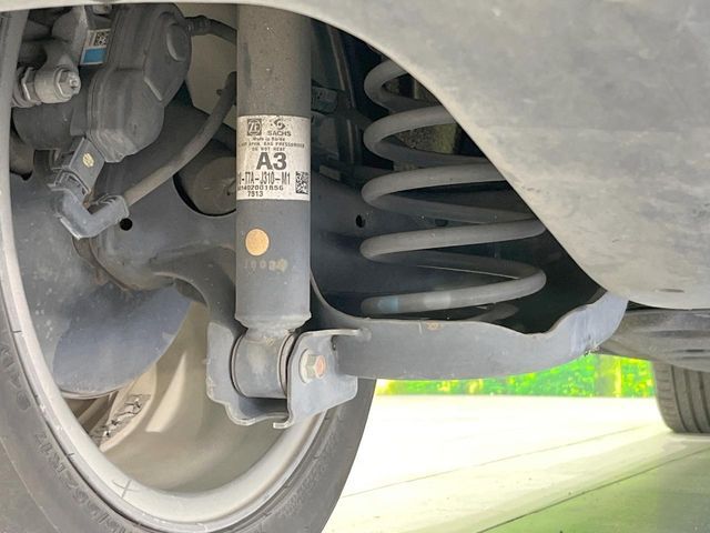 HONDA VEZEL HYBRID 2017 Image 31