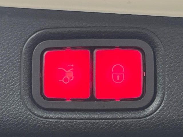 MERCEDES BENZ E CLAS 2019 Image 31