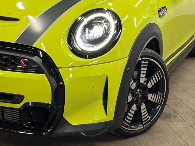 BMW MINI COOPER SD 5DOOR 2022 Image 31