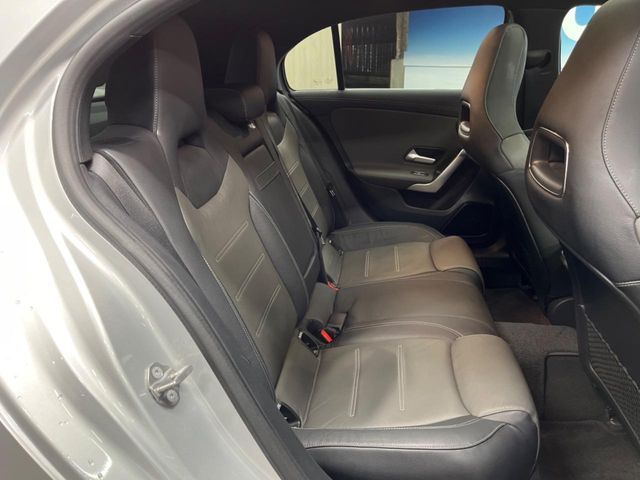 MERCEDES BENZ A CLAS 2019 Image 31