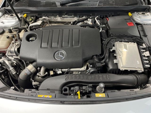 MERCEDES BENZ A CLAS 2019 Image 31