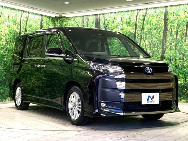 TOYOTA NOAH HYBRID 2023 Image 31