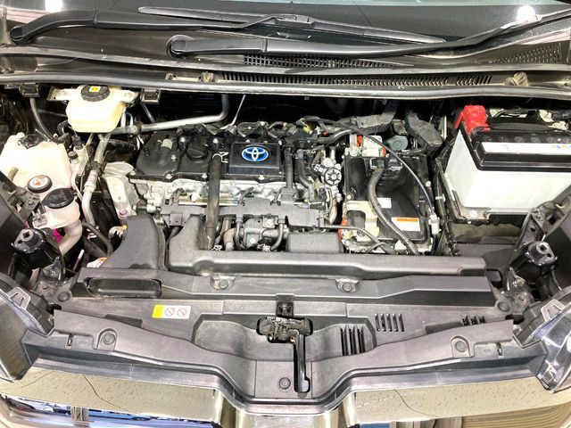 TOYOTA NOAH HYBRID 2023 Image 31