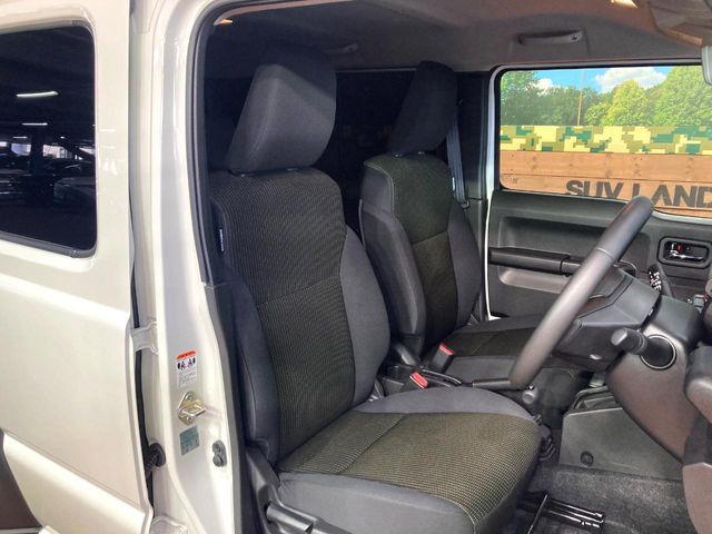 SUZUKI JIMNY NOMADE 2025 Image 31