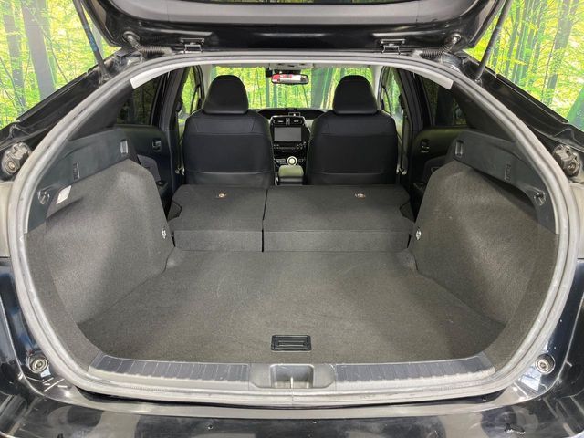 TOYOTA PRIUS 2016 Image 31