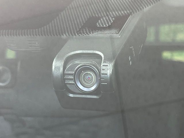 TOYOTA PRIUS PHV 2018 Image 31