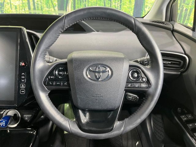 TOYOTA PRIUS PHV 2018 Image 31