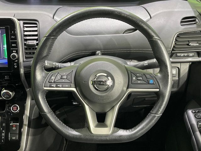 NISSAN SERENA  S-HYBRID 2017 Image 31