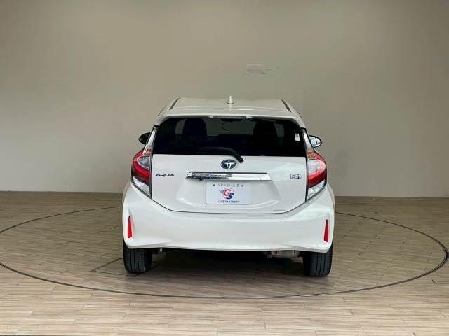 TOYOTA AQUA 2018 Image 31