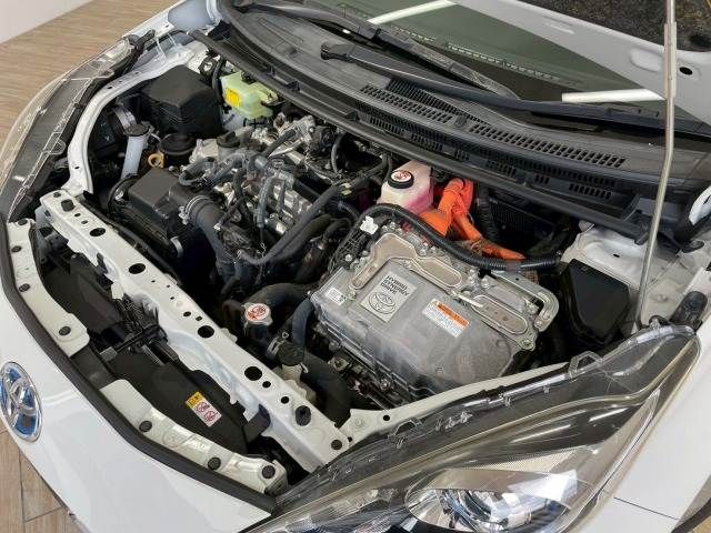 TOYOTA AQUA 2018 Image 31