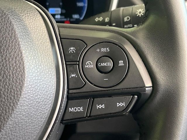 TOYOTA COROLLA CROSS HYBRID 2024 Image 31