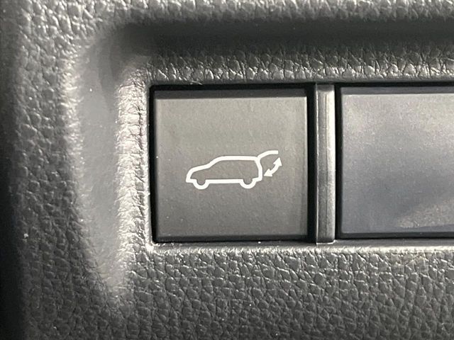 TOYOTA HARRIER 2WD 2021 Image 31