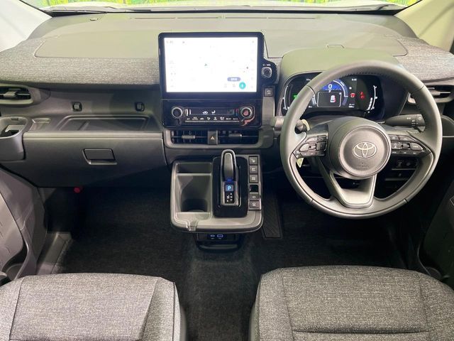 TOYOTA SIENTA HYBRID 2026 Image 31