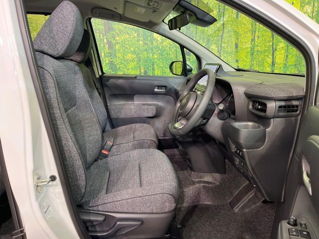 TOYOTA SIENTA HYBRID 2026 Image 31