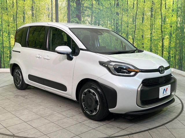 TOYOTA SIENTA HYBRID 2026 Image 31