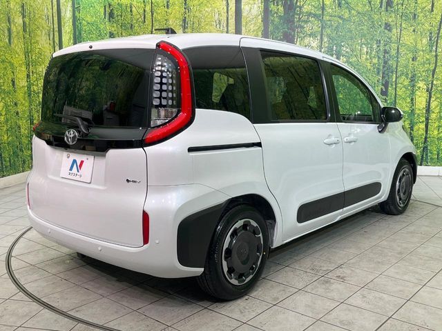 TOYOTA SIENTA HYBRID 2026 Image 31