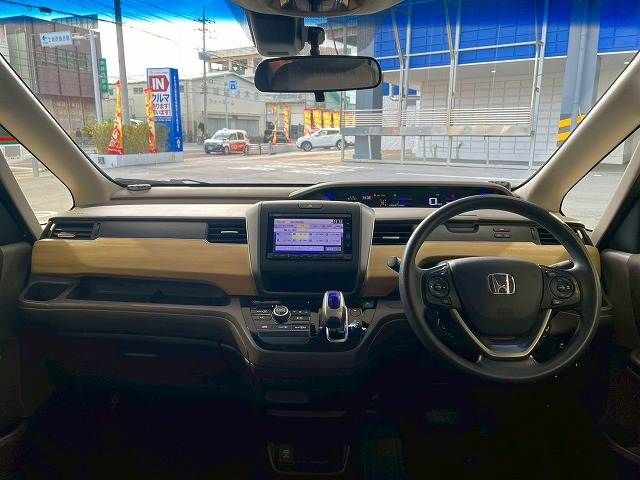 HONDA FREED HYBRID 2017 Image 31